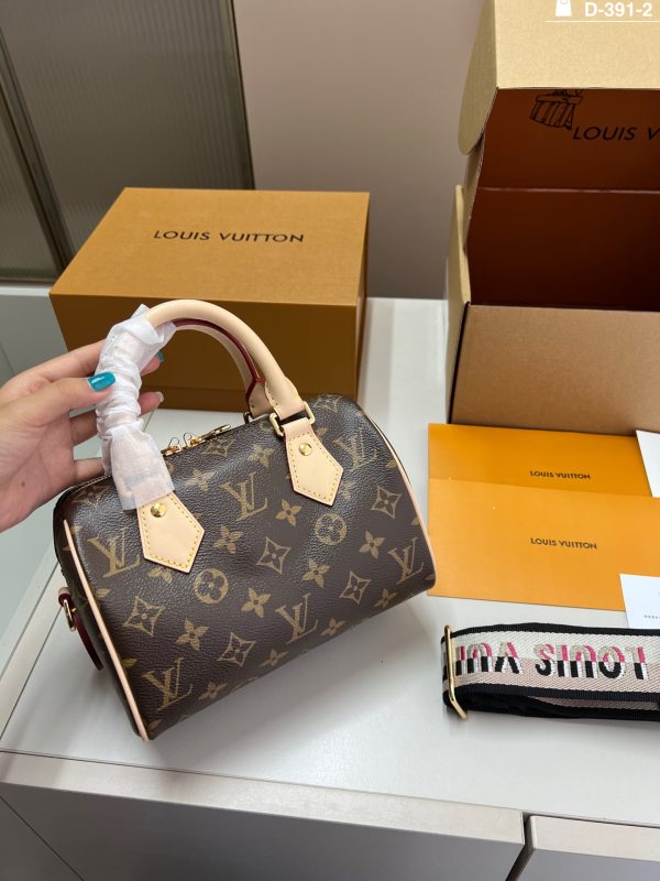 LV SPEEDY BANDOULIÈRE 25