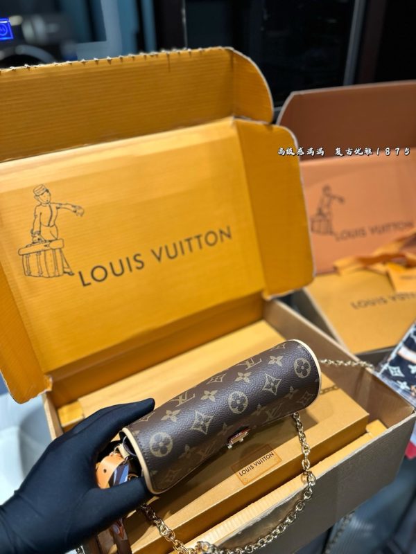 LV Pochette Camille - 图片 13