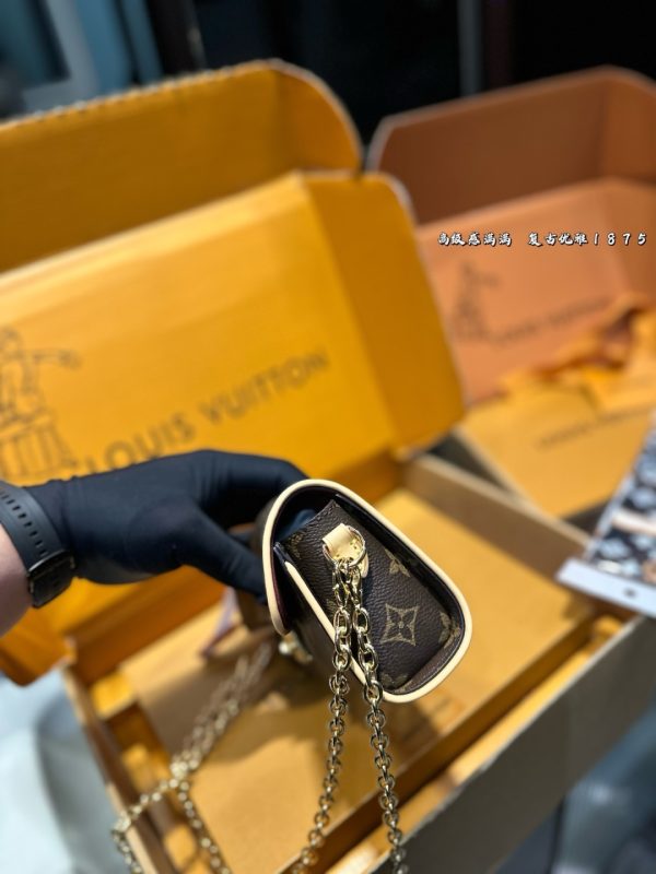 LV Pochette Camille - 图片 14