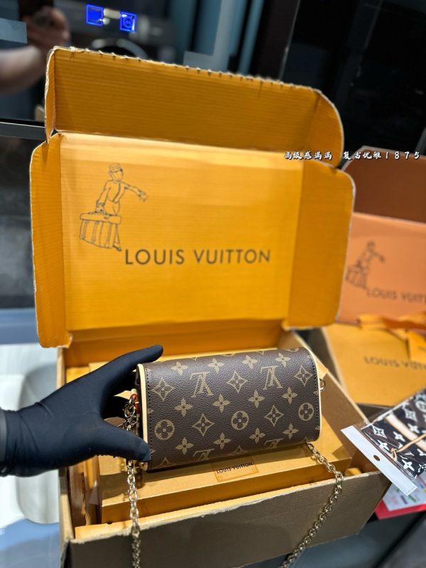 LV Pochette Camille - 图片 15