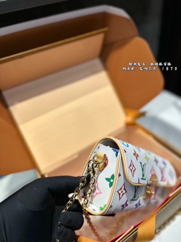 LV Pochette Camille - 图片 8