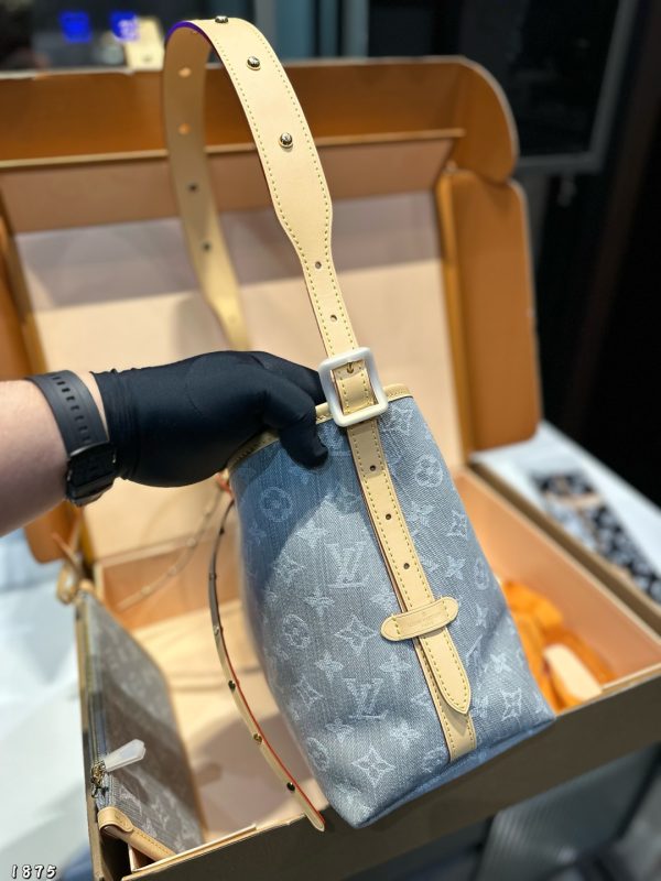 LV CarryAll MM - 图片 5