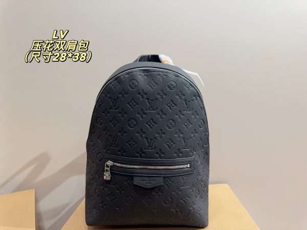 LV Discovery Slim Backpack