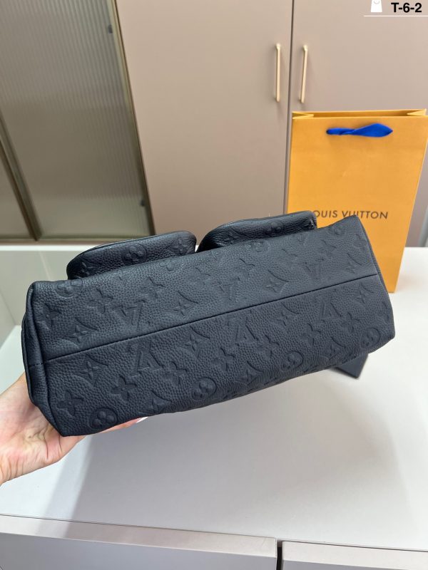 LV Hobo Cargo - 图片 3