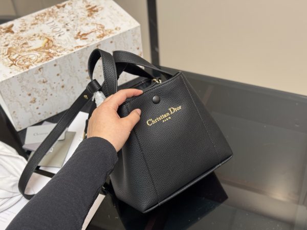 Dior Small Signature Bucket Bag - 图片 6