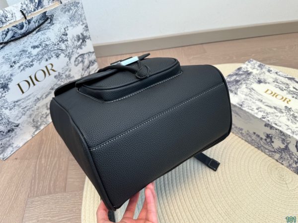 Dior Saddle Backpack with Flap - 图片 7
