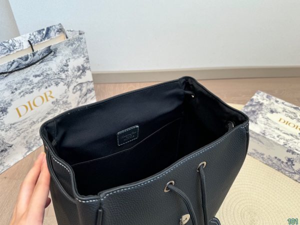 Dior Saddle Backpack with Flap - 图片 9