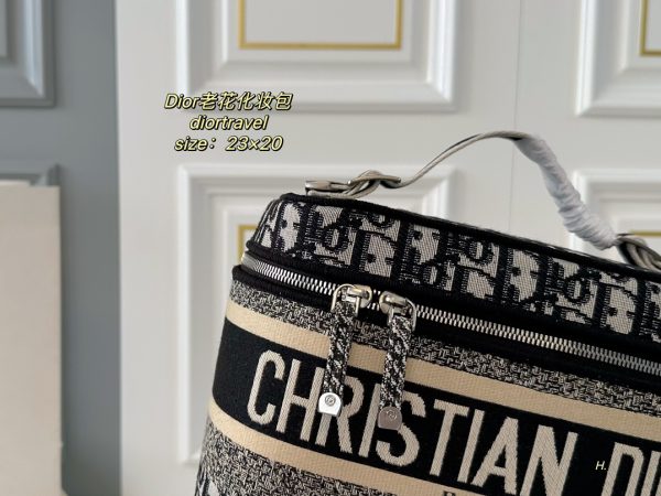 Dior Medium DiorTravel Vanity Bag - 图片 8