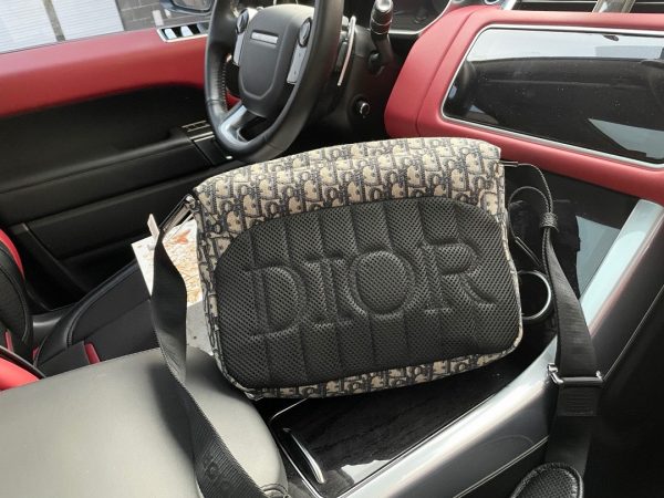 Dior Dior Hit the Road Messenger Bag with Flap - 图片 2