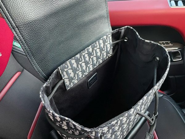 Dior Saddle Backpack with Flap - 图片 9