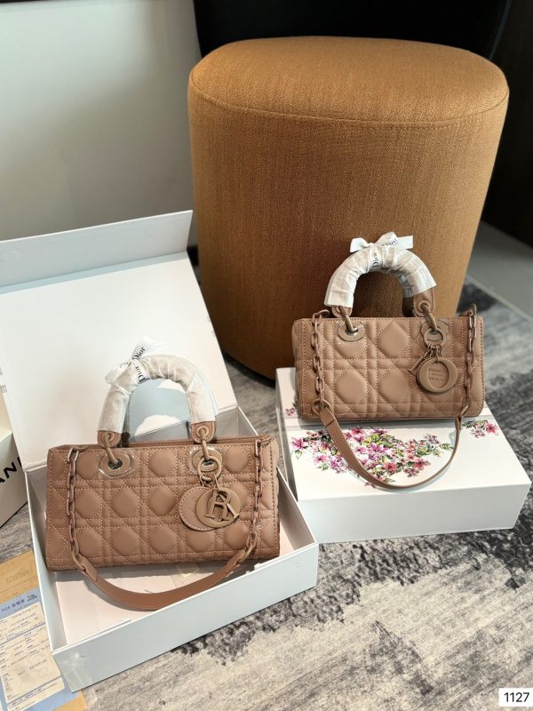 Dior Small Lady D-Joy Bag - 图片 17