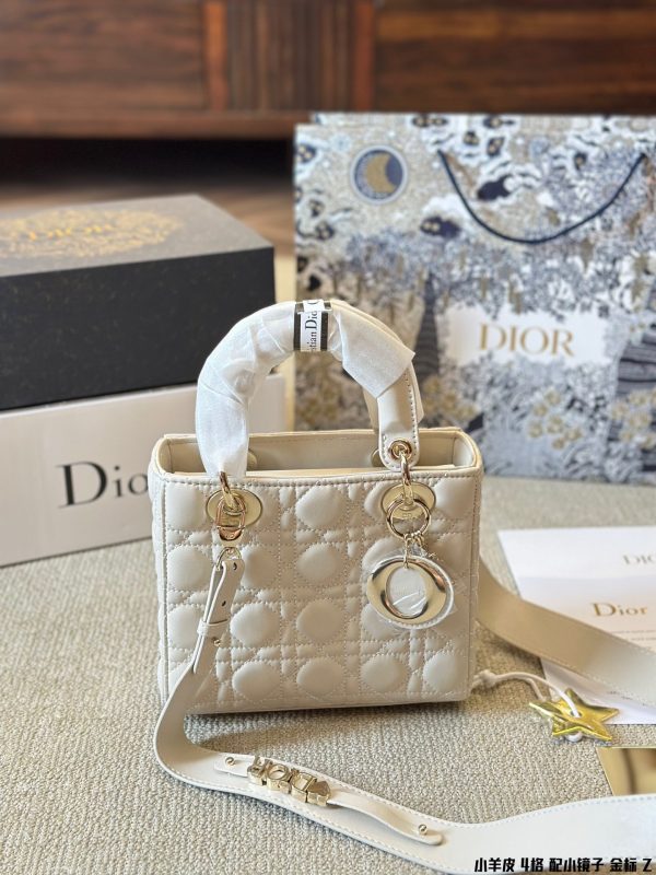 Dior Small Lady Dior My ABCDior Bag - 图片 11