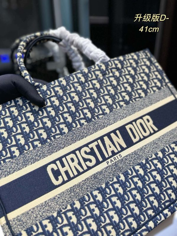 Dior Medium Dior Book Tote - 图片 13