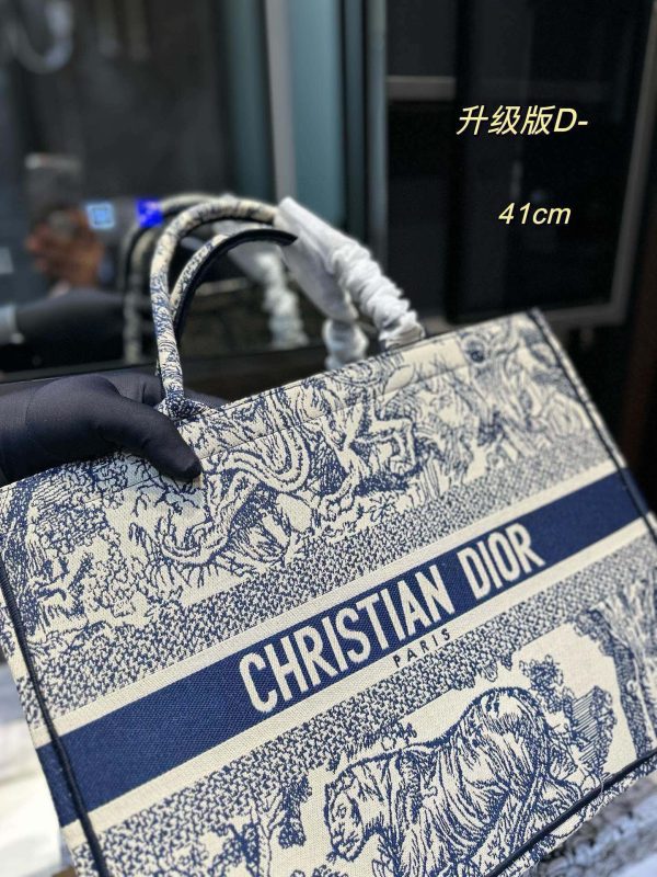 Dior Medium Dior Book Tote - 图片 30